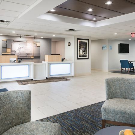 Holiday Inn Express Louisville Northeast, An Ihg Hotel Экстерьер фото