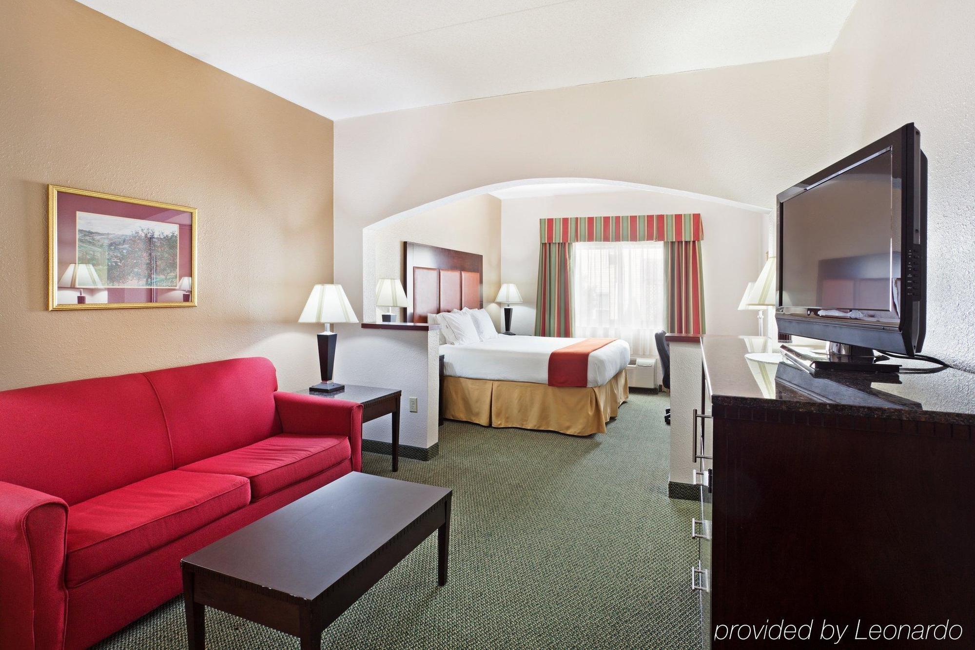 Holiday Inn Express Louisville Northeast, An Ihg Hotel Номер фото