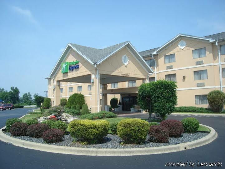 Holiday Inn Express Louisville Northeast, An Ihg Hotel Экстерьер фото